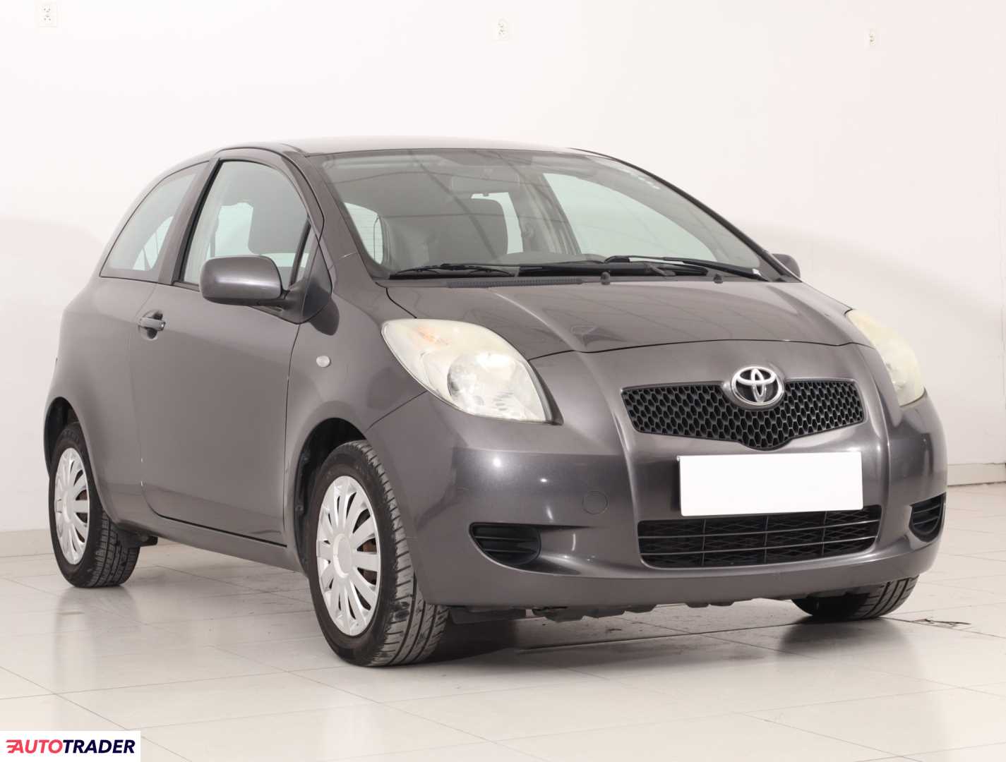 Toyota Yaris 2008 1.3 85 KM Toyota Yaris 2008 1.3 85 KM
