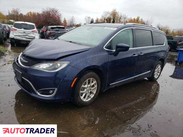 Chrysler Pacifica 3.0 benzyna 2020r. (WOODBURN)