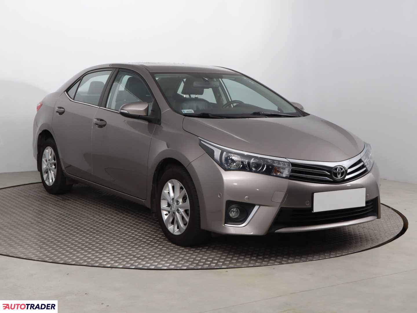 Toyota Corolla 2014 1.6 130 KM