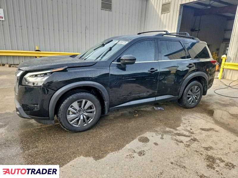 Nissan Pathfinder 2023 3