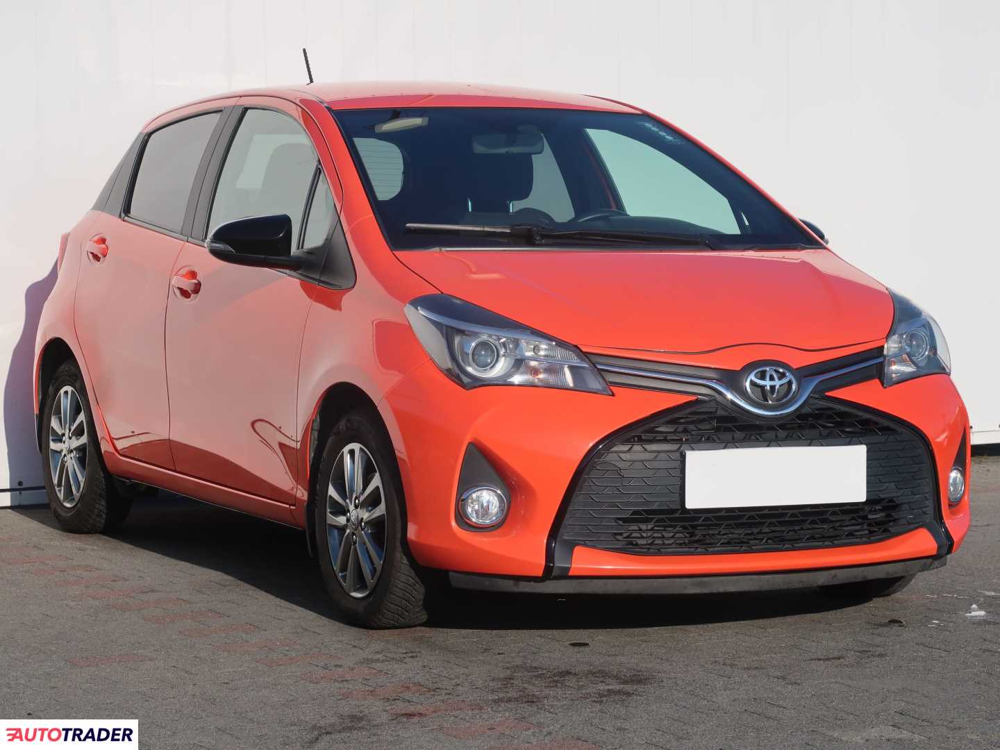 Toyota Yaris 1.3 97 KM 2016r. (Piaseczno)