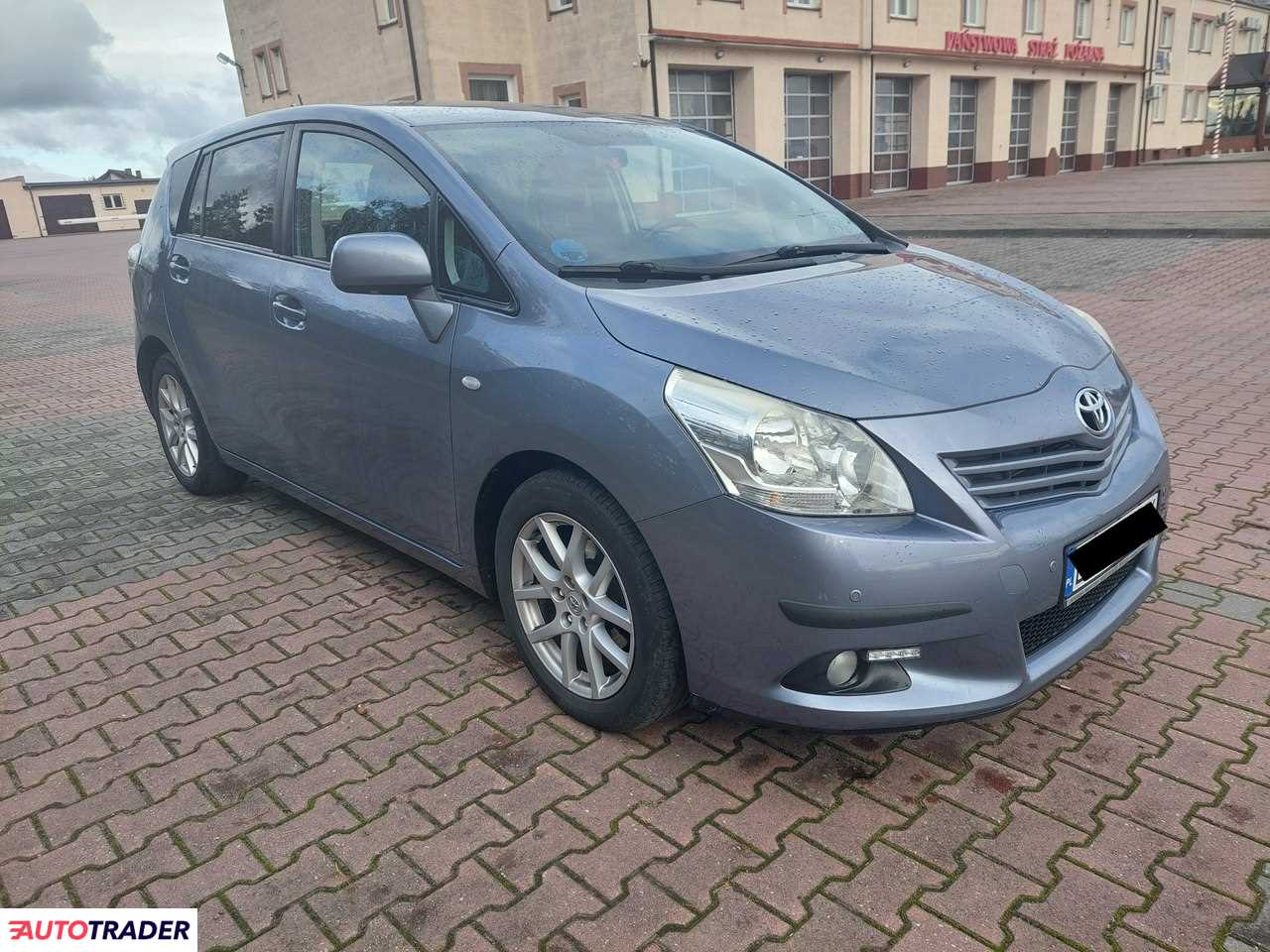 Toyota Verso 2012 2.0 126 KM
