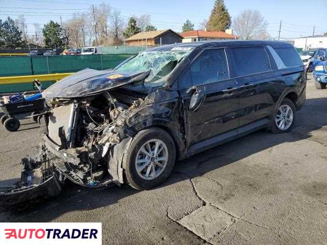Kia Carnival 2022 3 Kia Carnival 2022 3