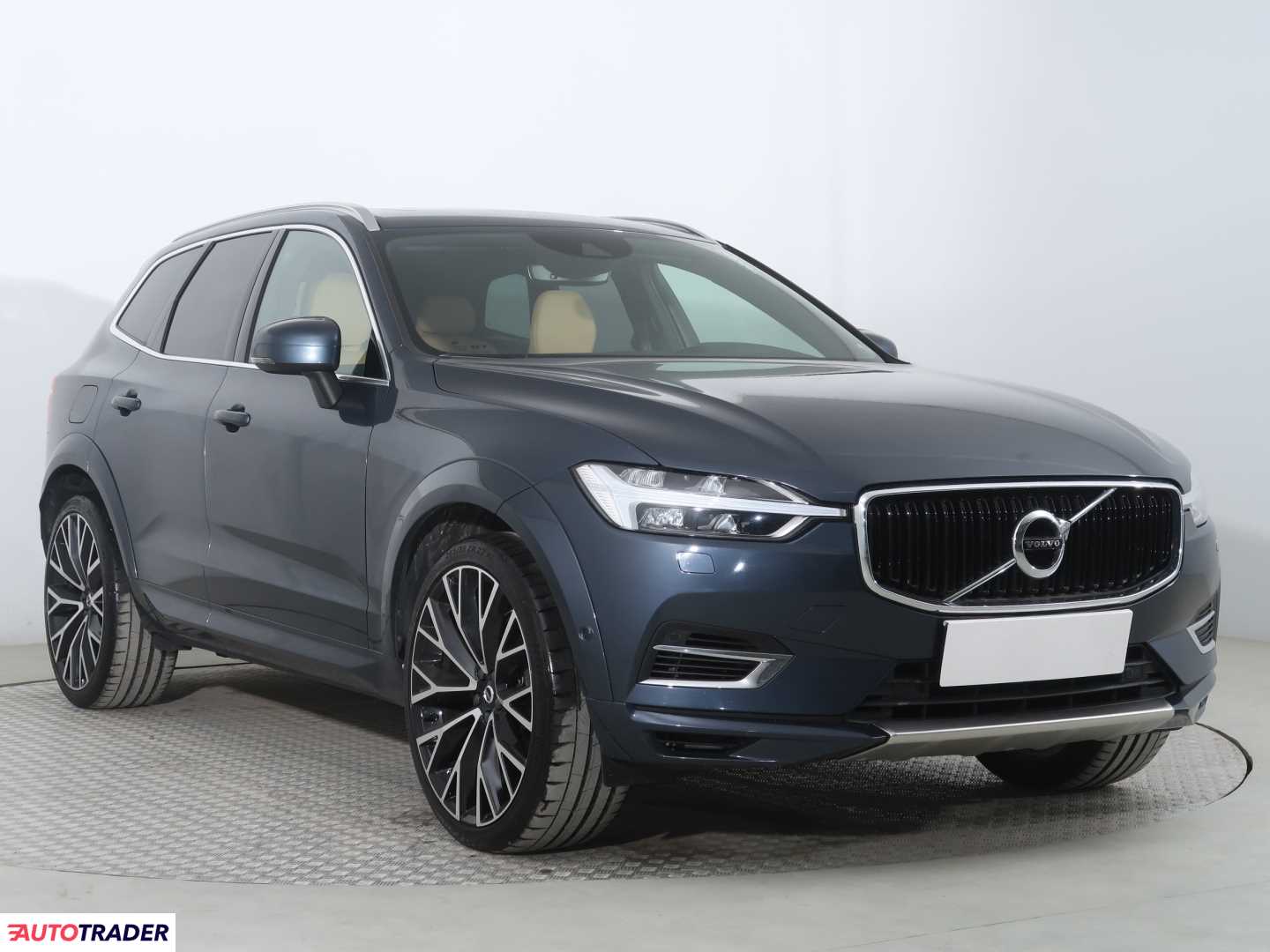 Volvo XC60 2020 2.0 386 KM Volvo XC60 2020 2.0 386 KM