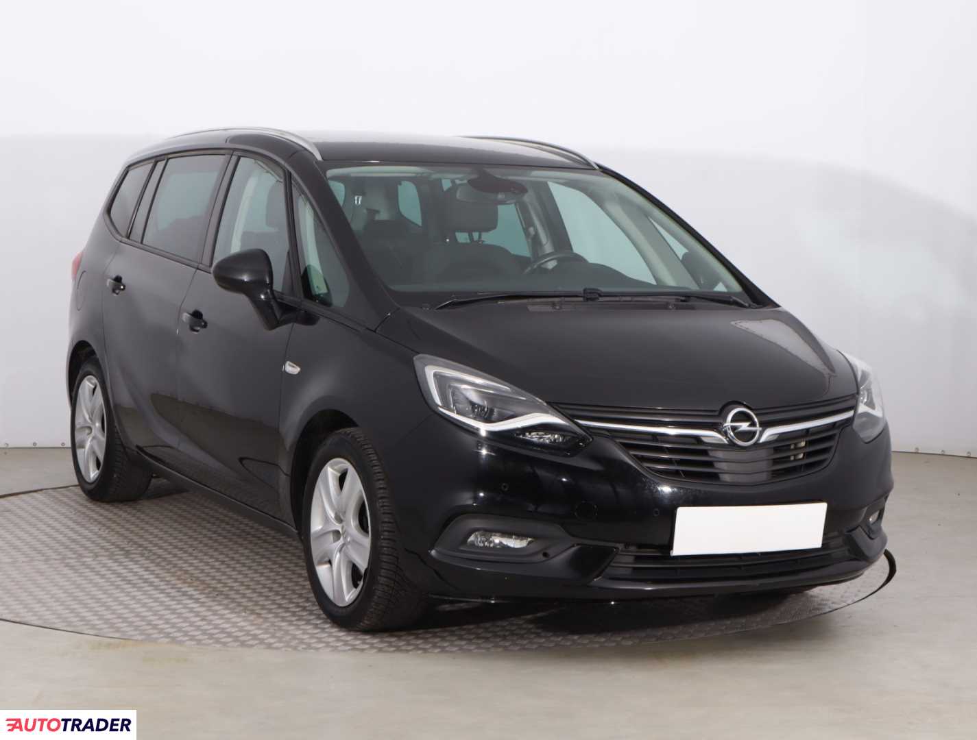 Opel Zafira 2017 1.4 138 KM
