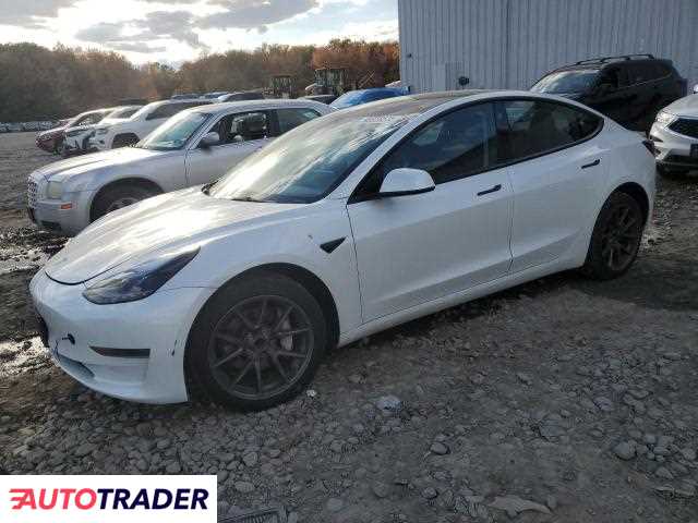 Tesla Model 3 2023