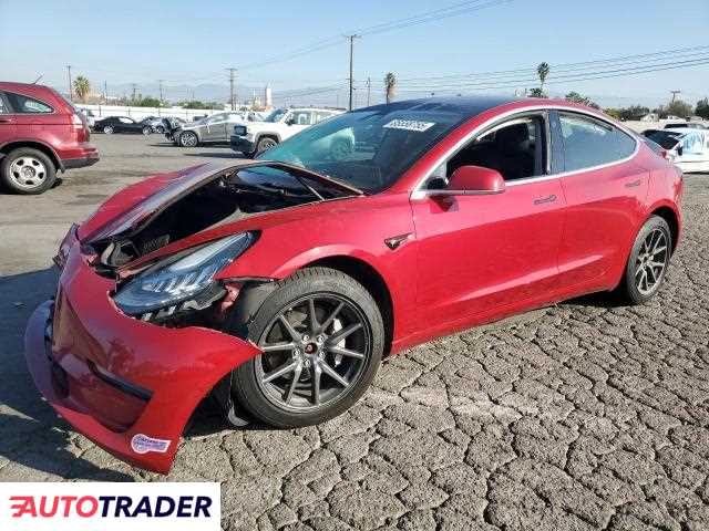 Tesla Model 3 2019