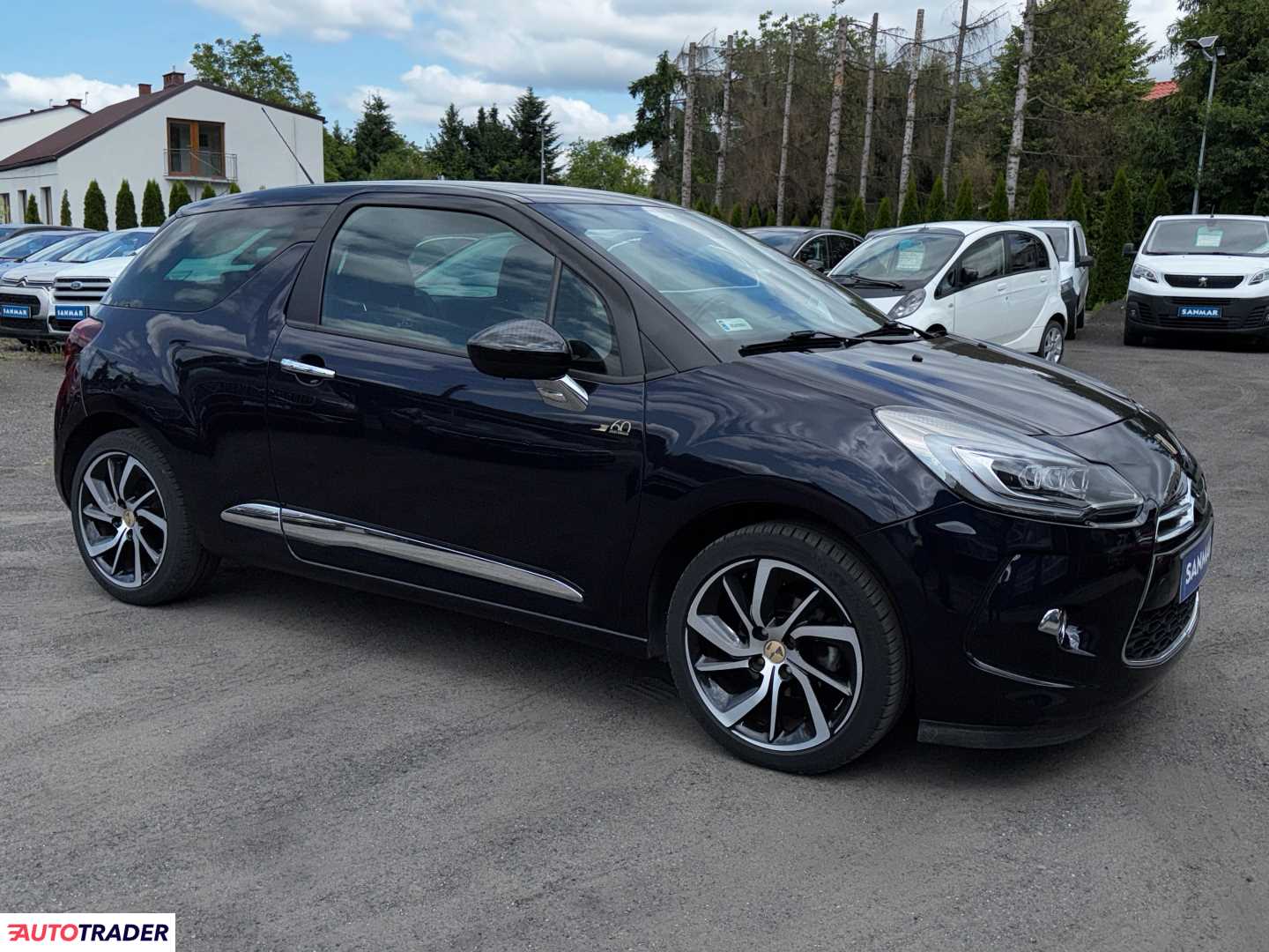 DS DS3 2015 1.2 110 KM DS DS3 2015 1.2 110 KM