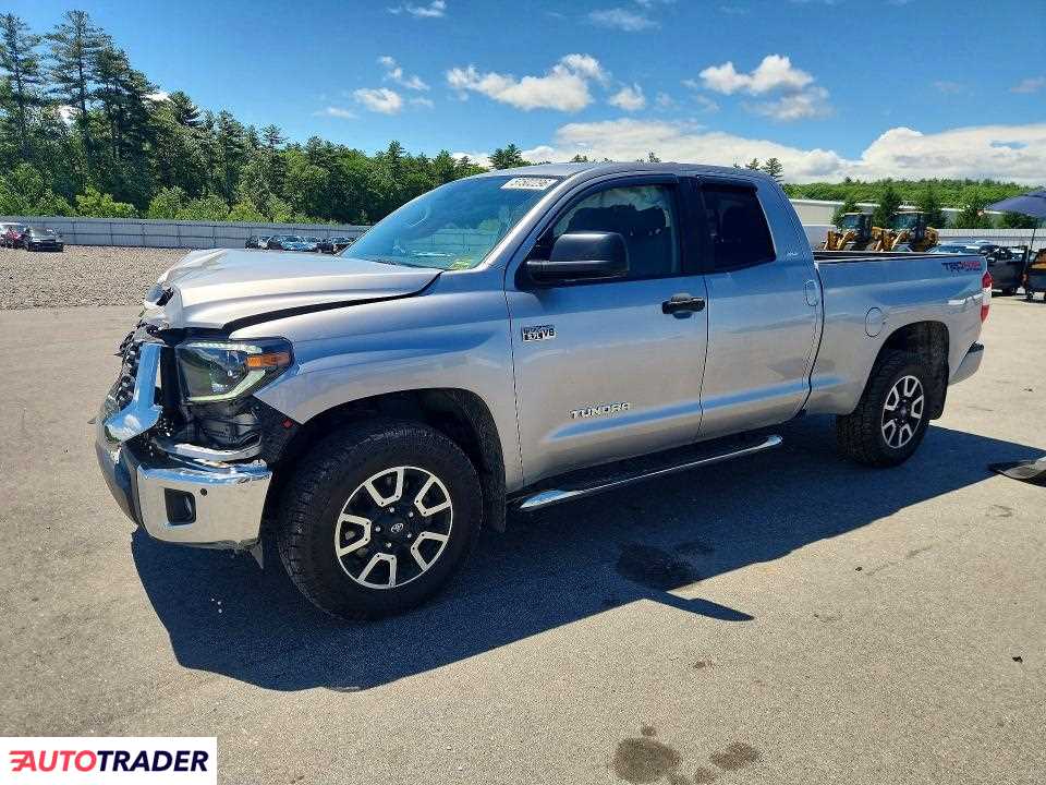 Toyota Tundra 2021 5