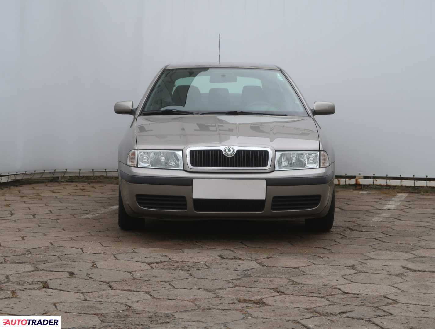 Skoda Octavia 1.6 100 KM 2010r. (Piaseczno)