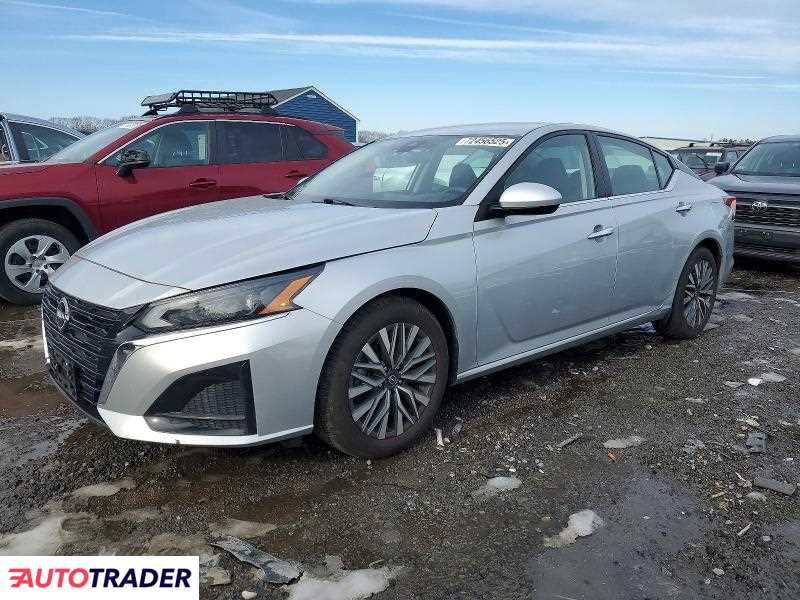 Nissan Altima 2023 2