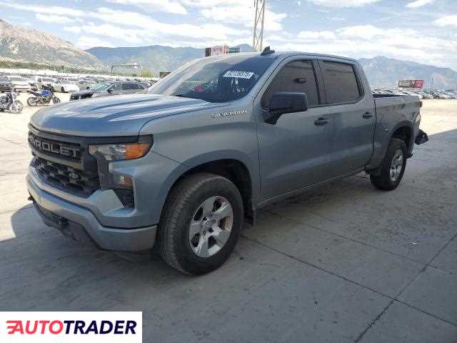 Chevrolet Silverado 2023 2