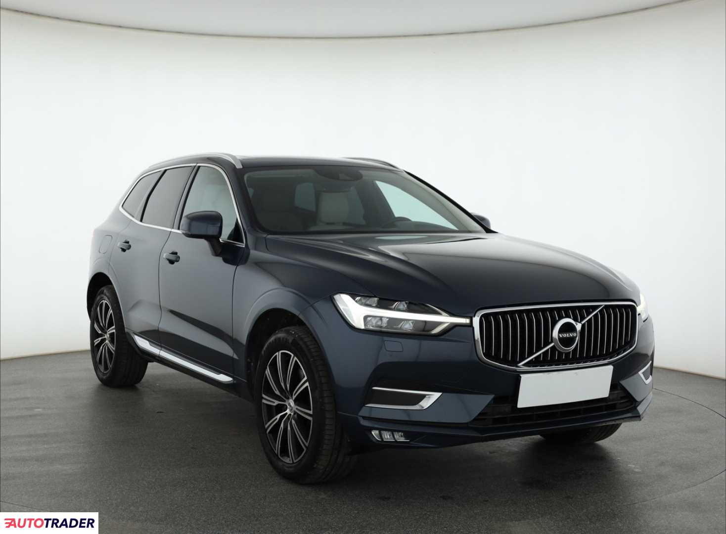 Volvo XC60 2018 2.0 231 KM