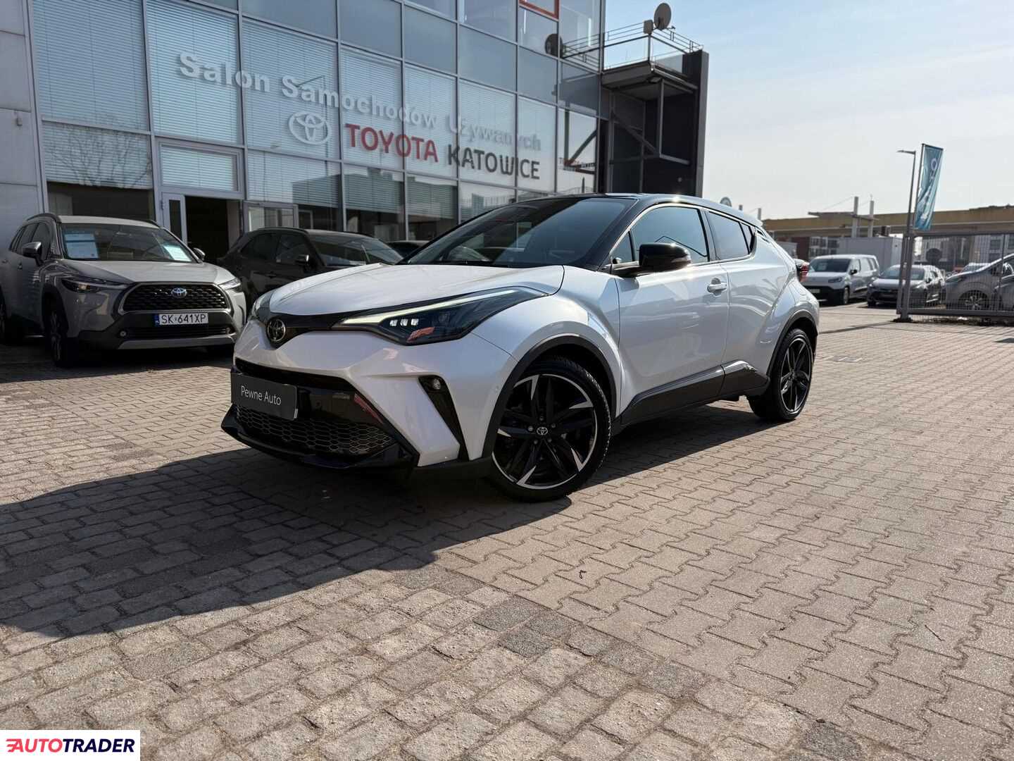 Toyota C-HR 2022 1.8 122 KM