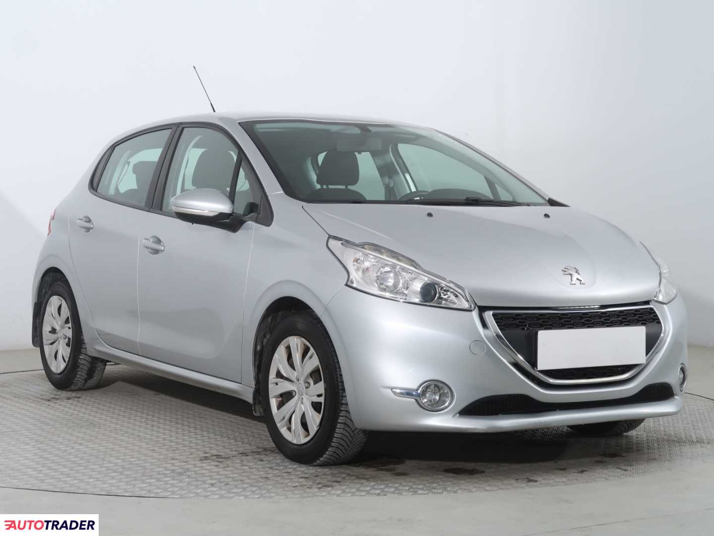 Peugeot 208 2013 1.2 80 KM Peugeot 208 2013 1.2 80 KM