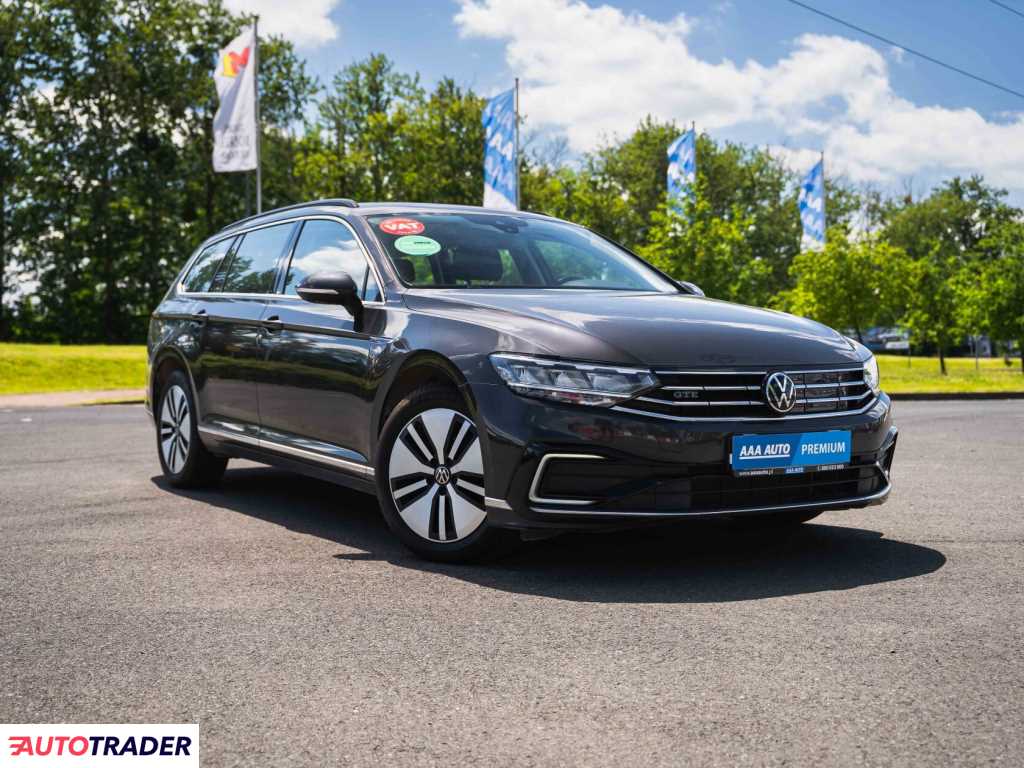 Volkswagen Passat 2021 1.4 214 KM