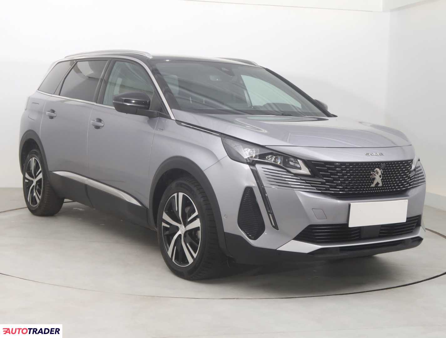 Peugeot 5008 2023 1.5 128 KM