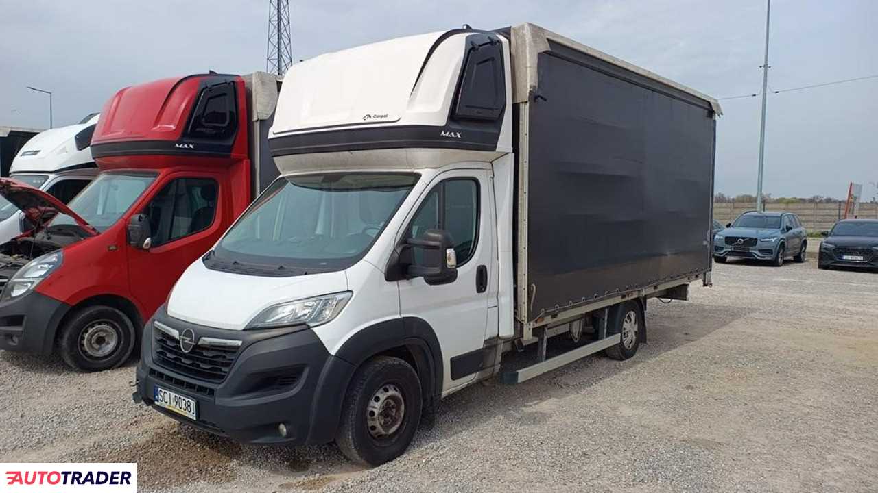 Opel Movano