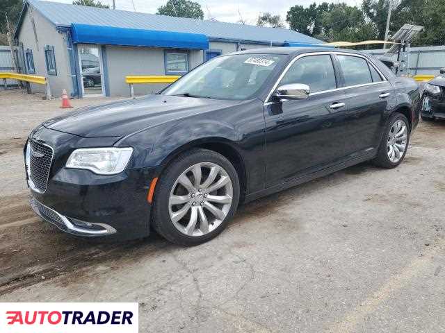 Chrysler 300C 2019 3