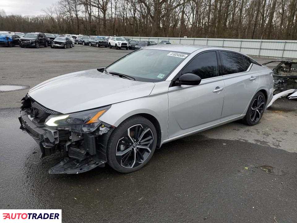 Nissan Altima 2024 2