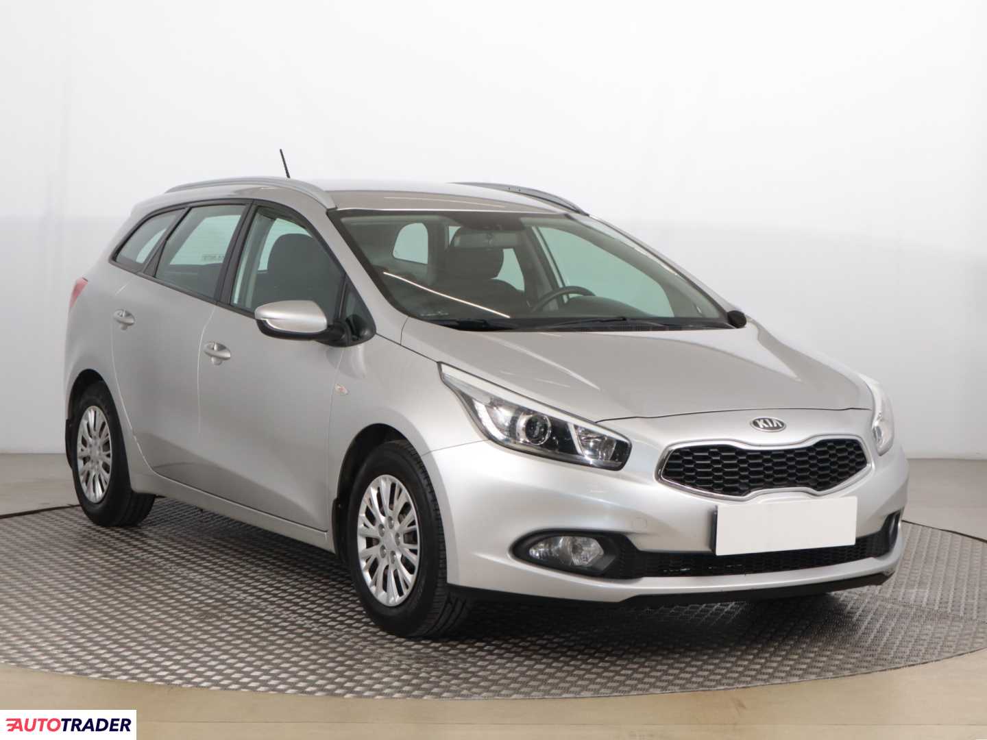 Kia Ceed 2012 1.6 132 KM