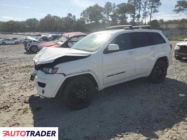 Jeep Grand Cherokee 3.0 benzyna 2019r. (BYRON)