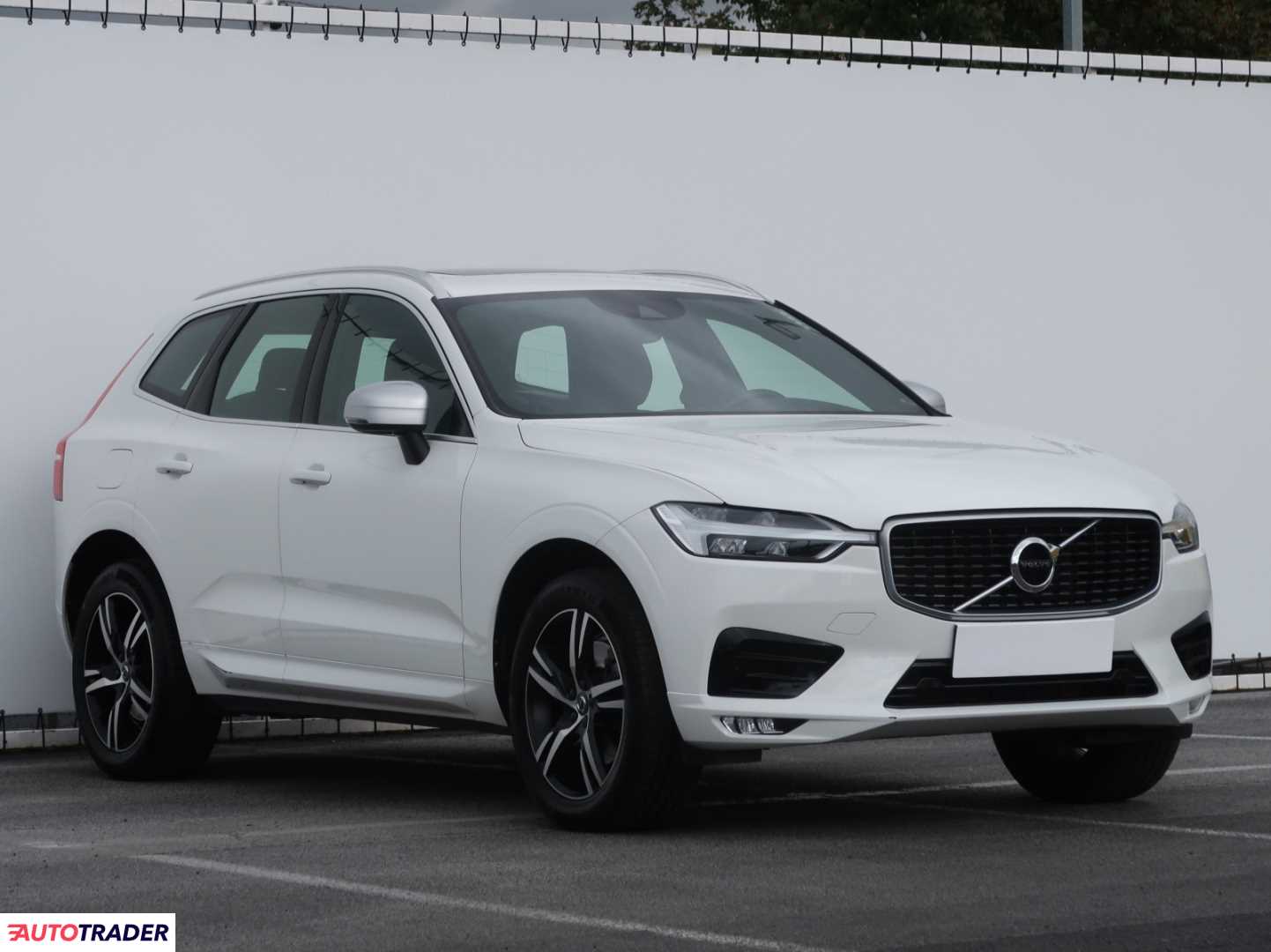 Volvo XC60 2019 2.0 246 KM Volvo XC60 2019 2.0 246 KM