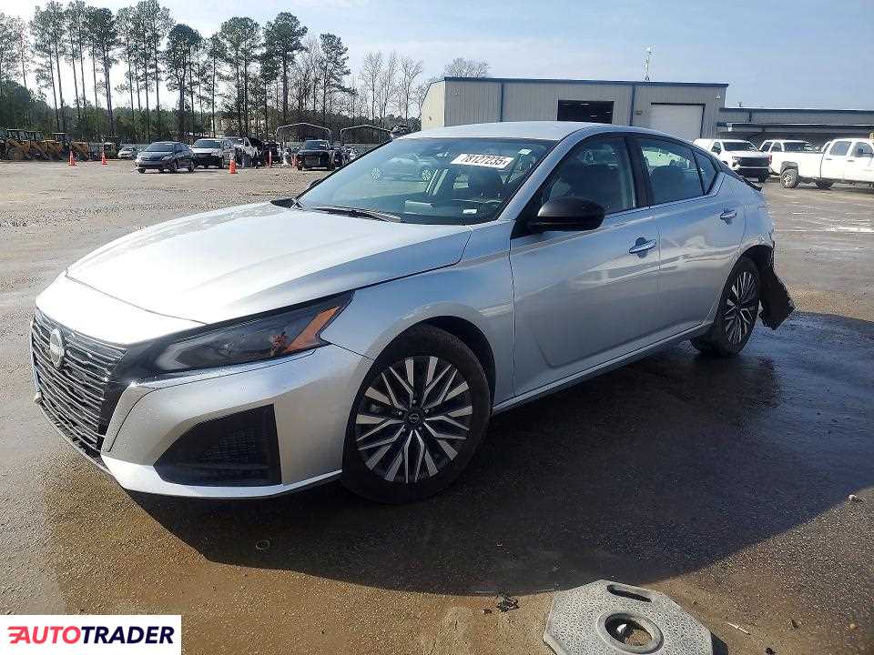 Nissan Altima 2024 2