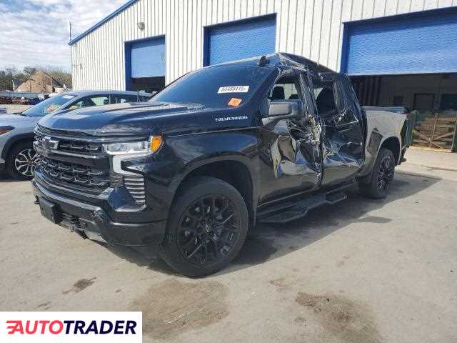 Chevrolet Silverado 2023 3