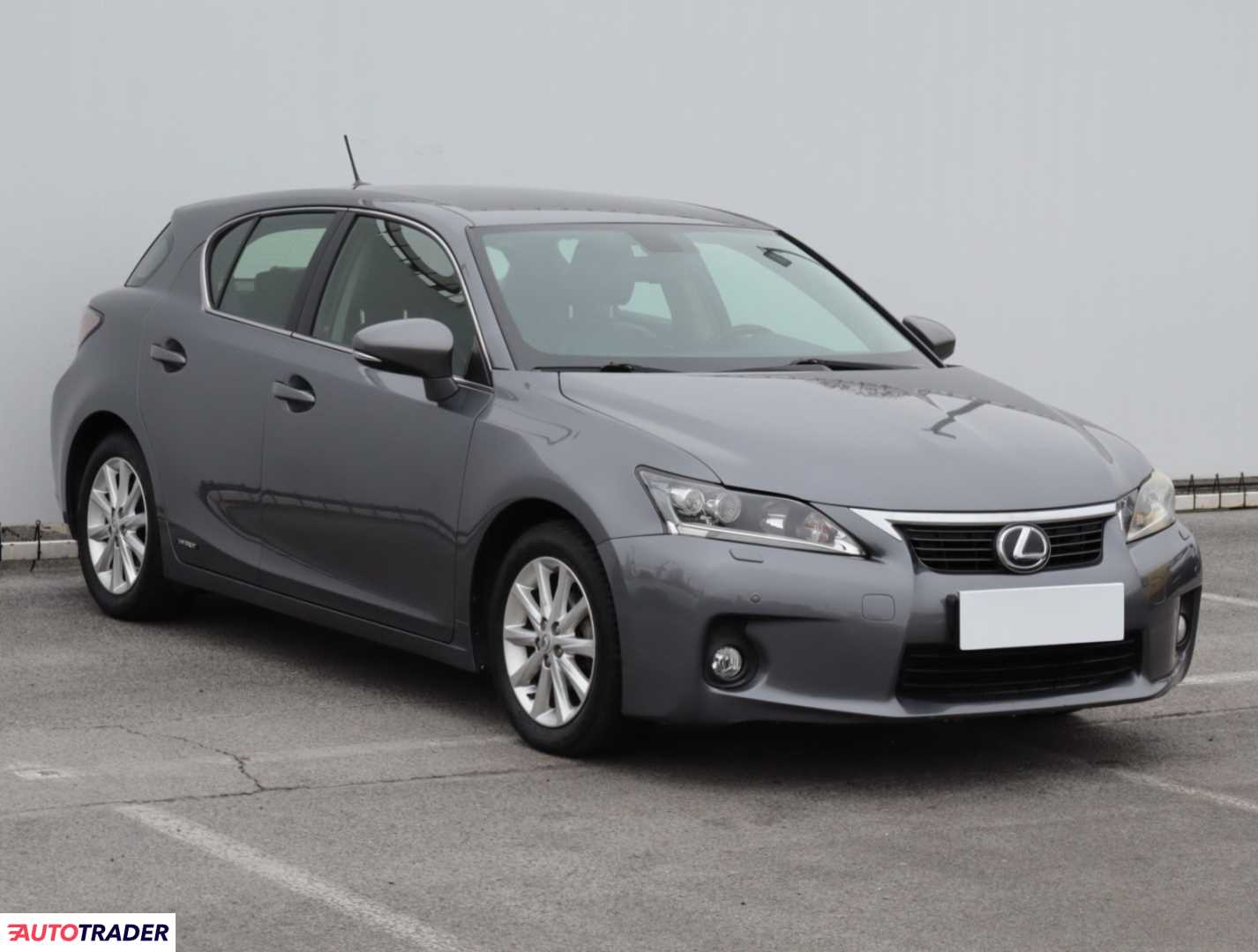 Lexus CT 2011 1.8 134 KM