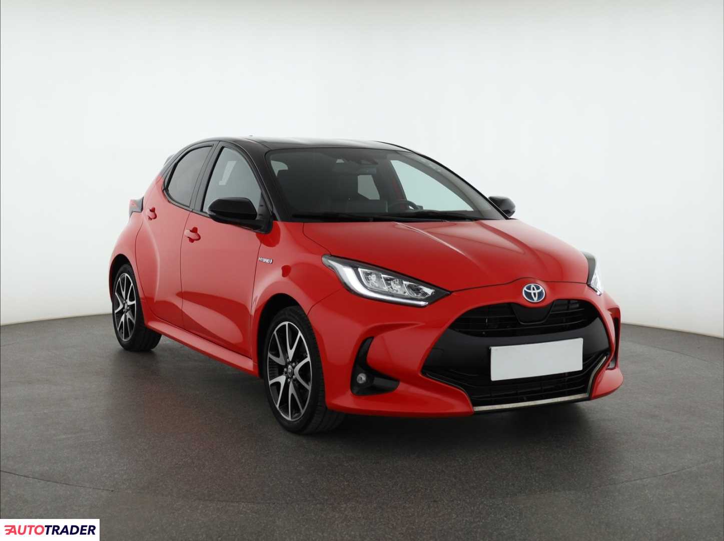 Toyota Yaris 2021 1.5 113 KM
