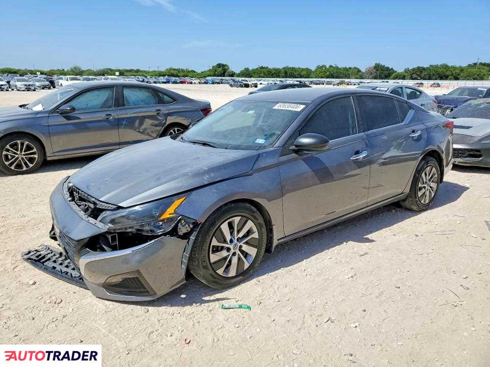 Nissan Altima 2024 2