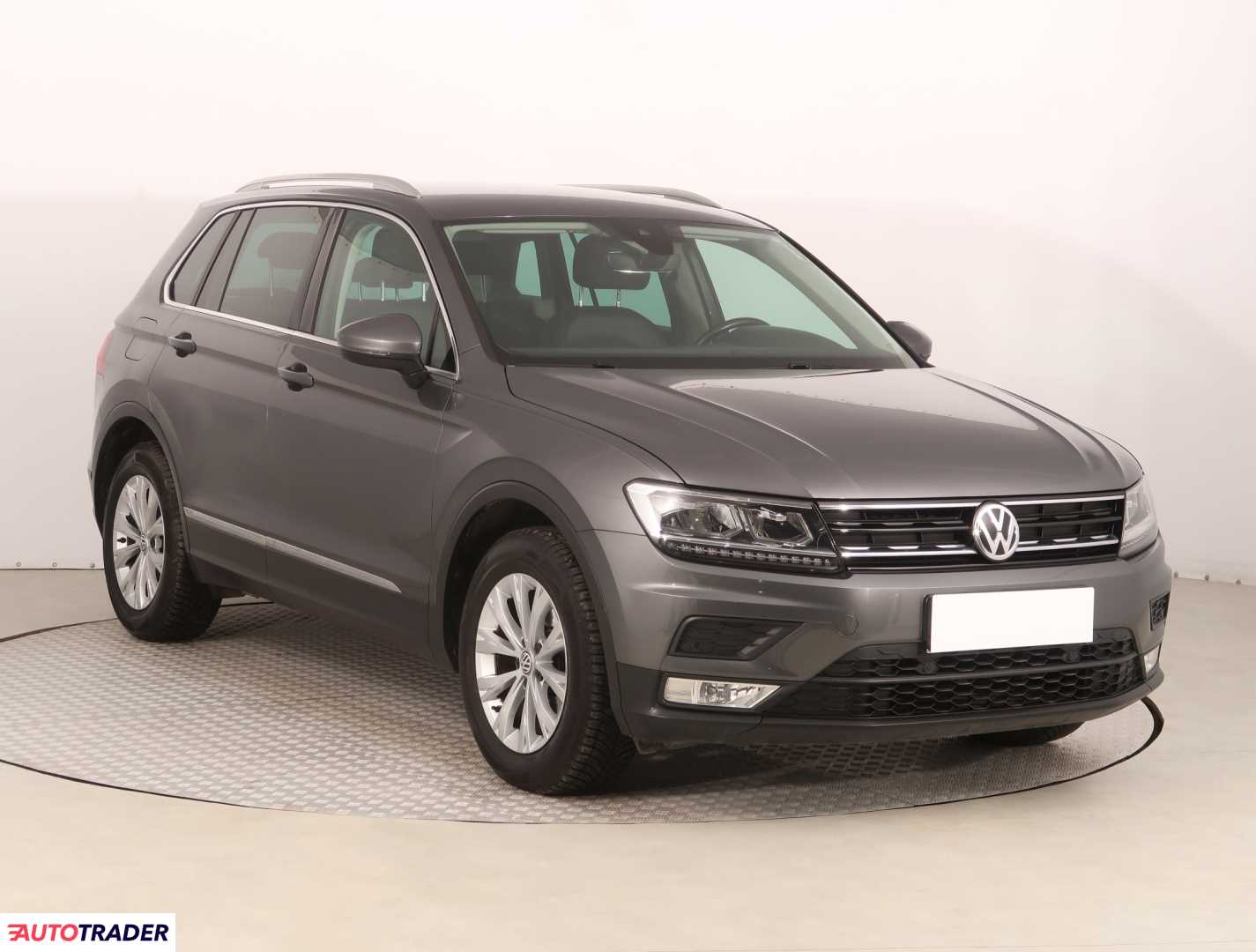 Volkswagen Tiguan 1.4 147 KM 2016r. (Piaseczno)