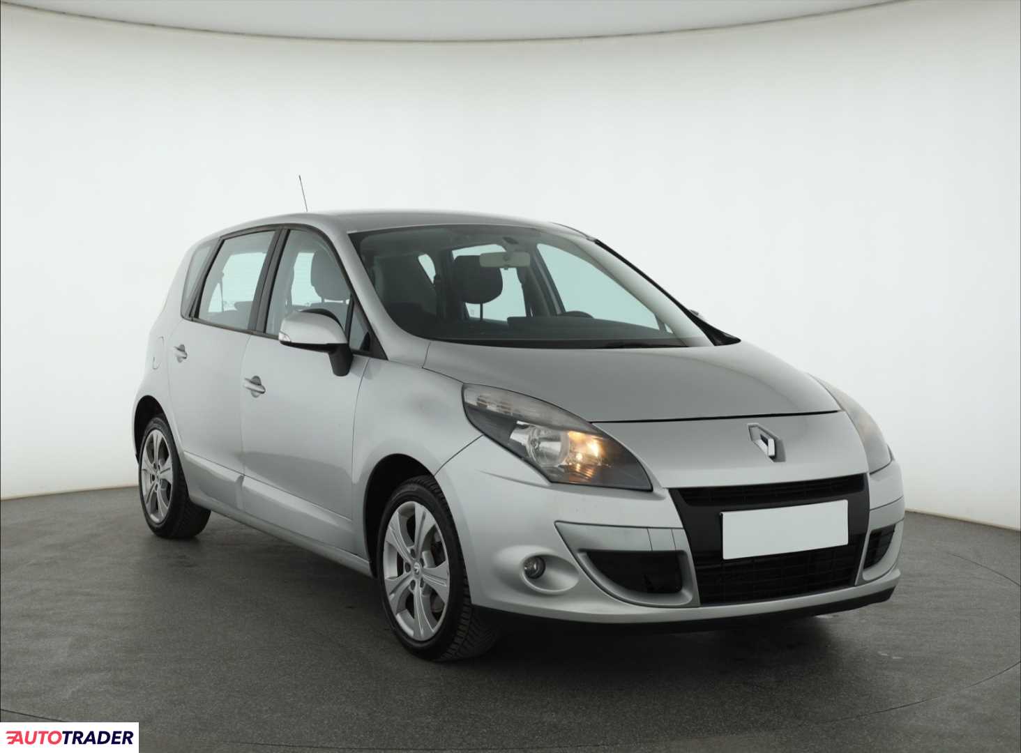 Renault Scenic 2011 1.5 104 KM