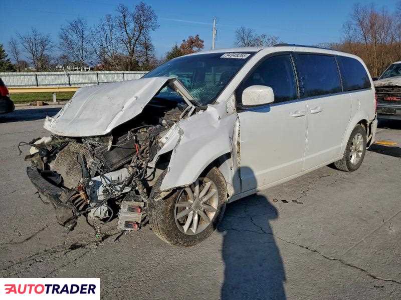 Dodge Grand Caravan 2019 3