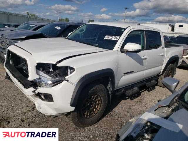 Toyota Tacoma 3.0 benzyna 2023r. (DYER)