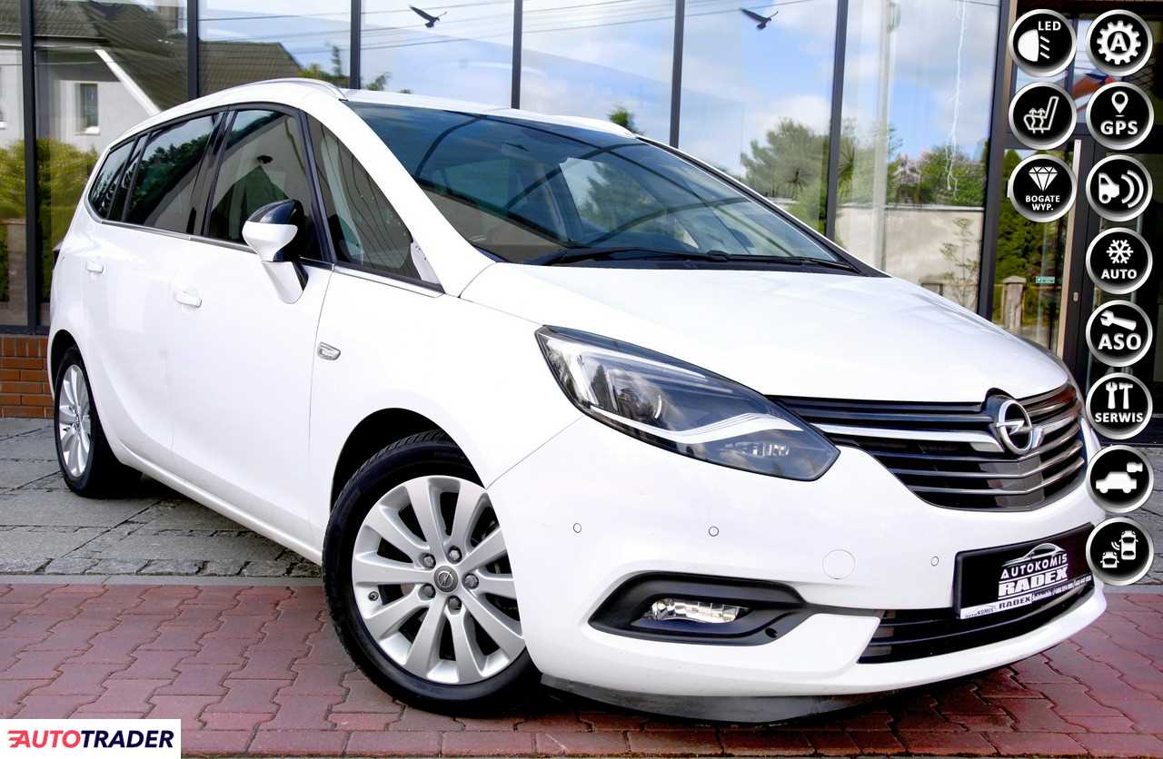 Opel Zafira 2017 2.0 170 KM