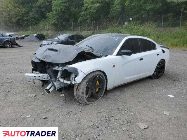 Dodge Charger 6.0 benzyna 2019r. (MARLBORO)