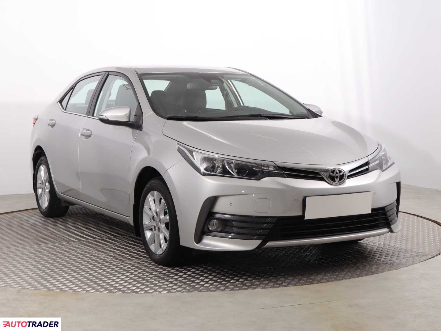 Toyota Corolla 2018 1.6 130 KM