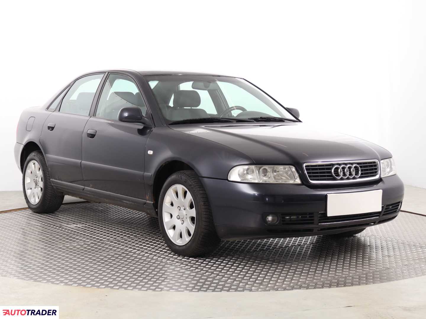 Audi A4 2000 1.9 108 KM