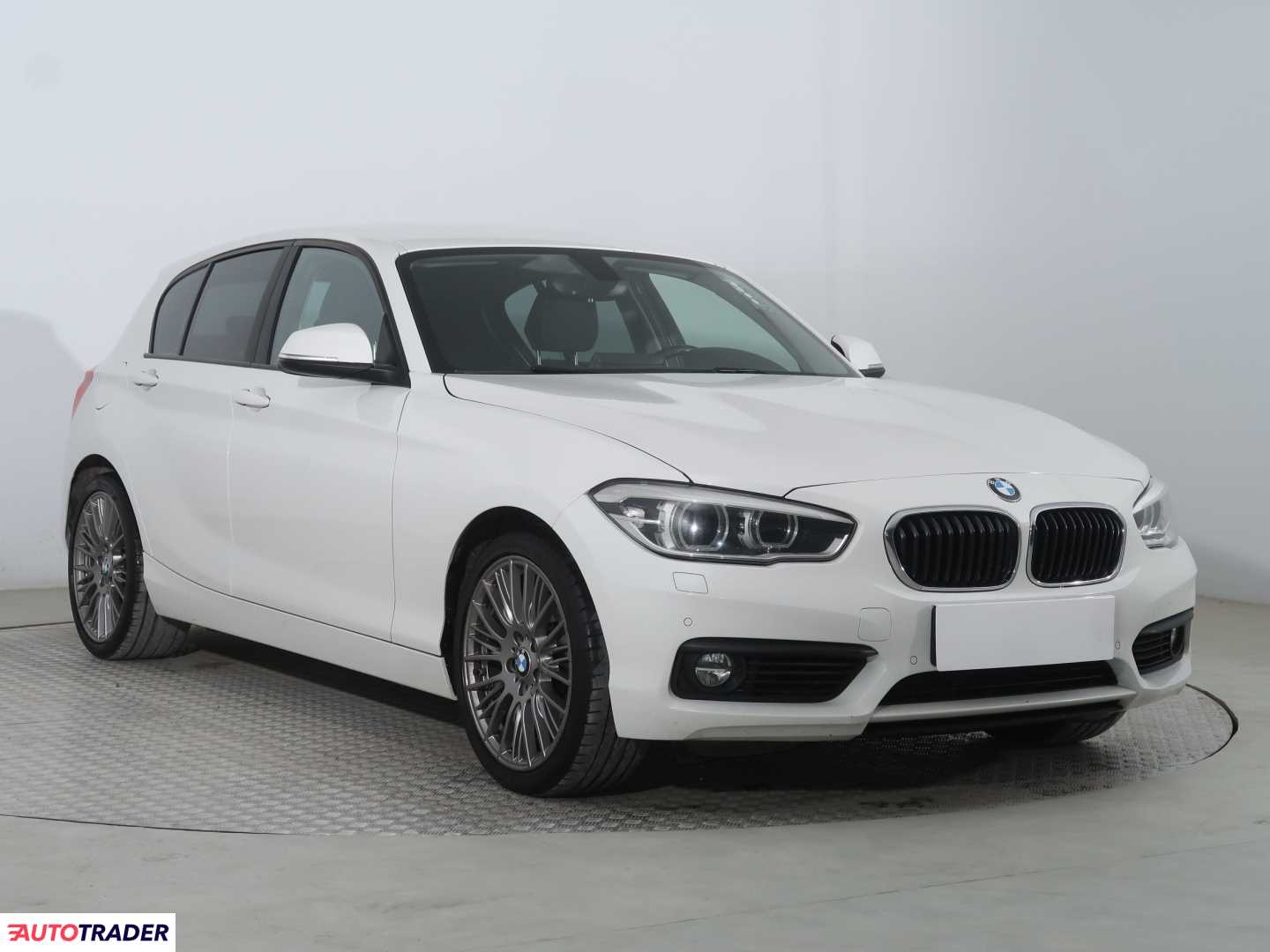 BMW 118 2016 2.0 147 KM BMW 118 2016 2.0 147 KM