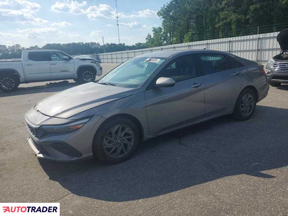 Hyundai Elantra 2024 2