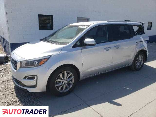 Kia Sedona 2019 3