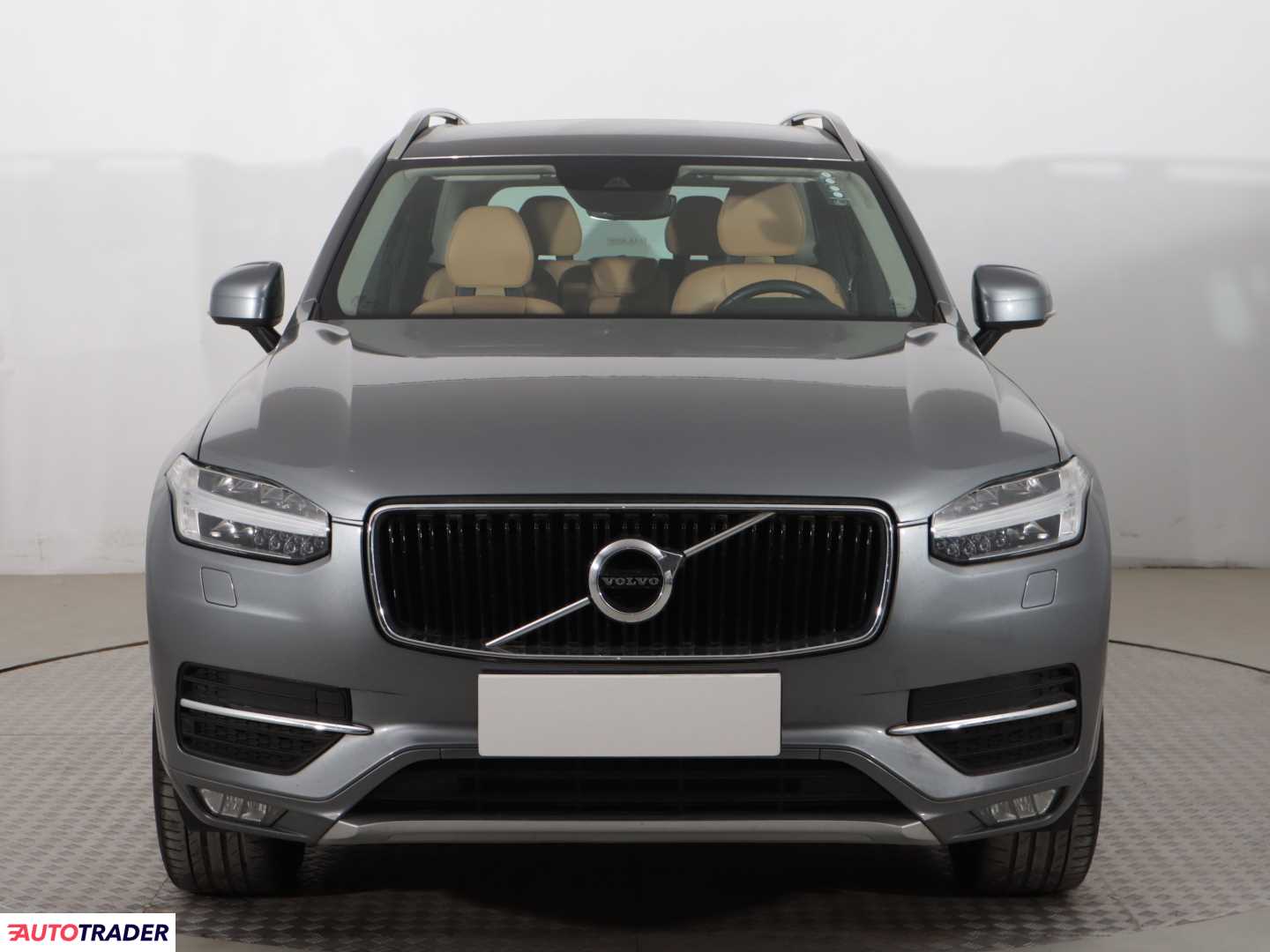 Volvo XC90 2016 2.0 221 KM