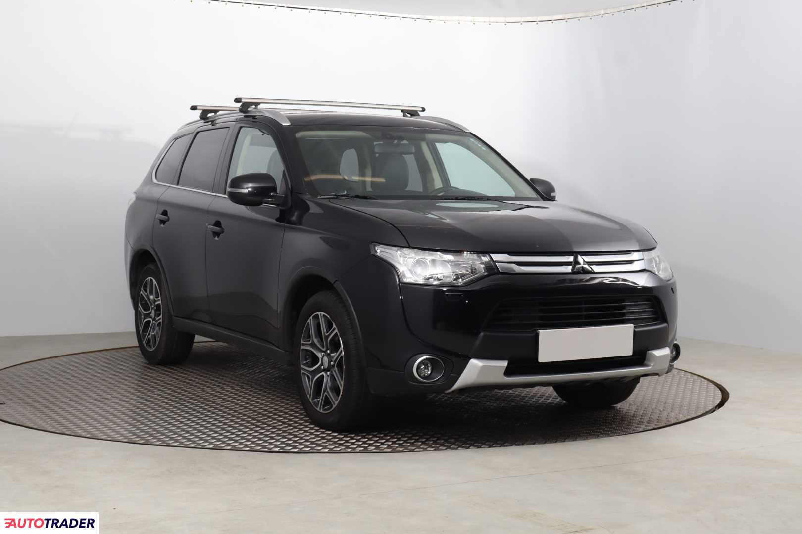 Mitsubishi Outlander 2.3 147 KM 2015r. (Piaseczno)