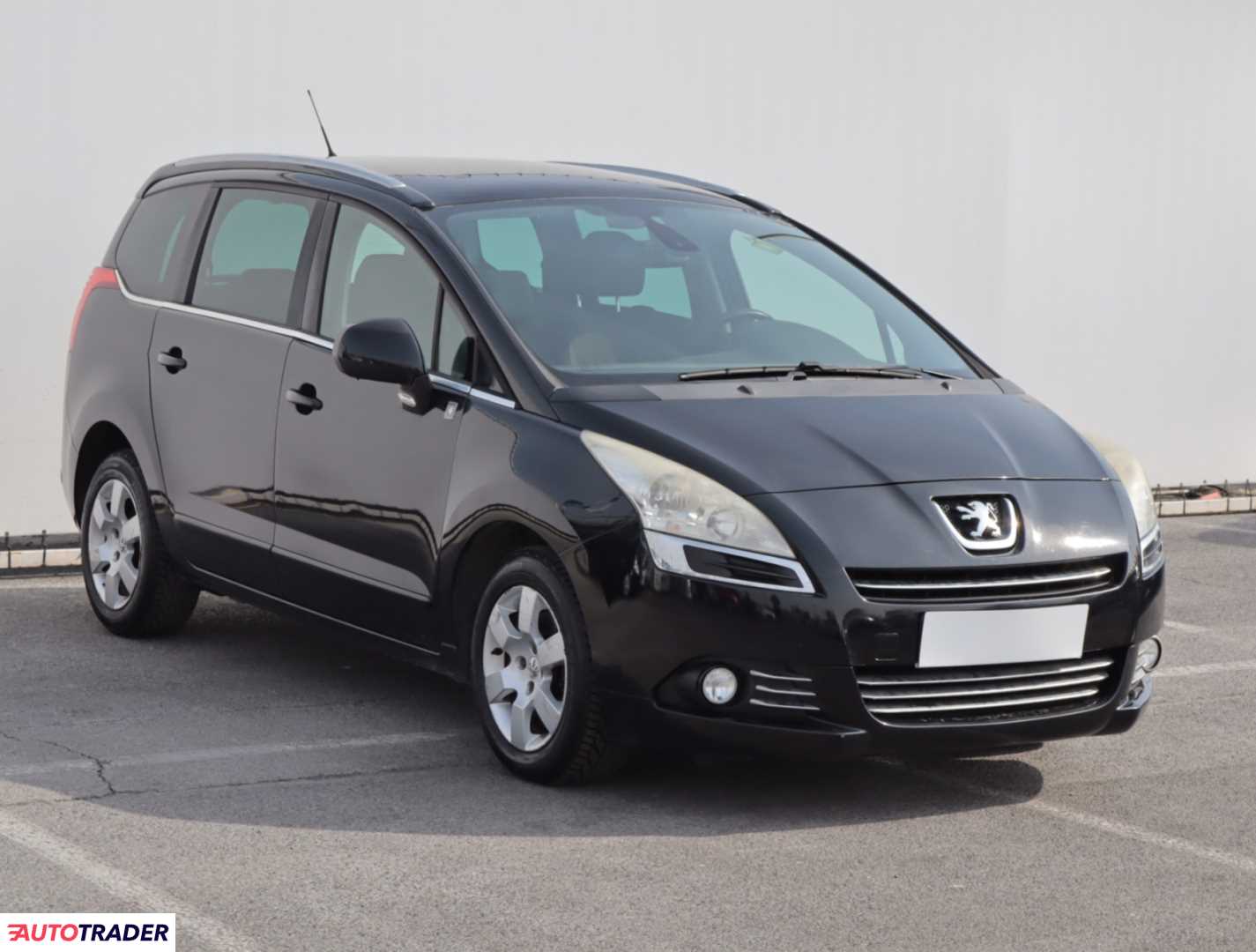 Peugeot 5008 2012 1.6 154 KM