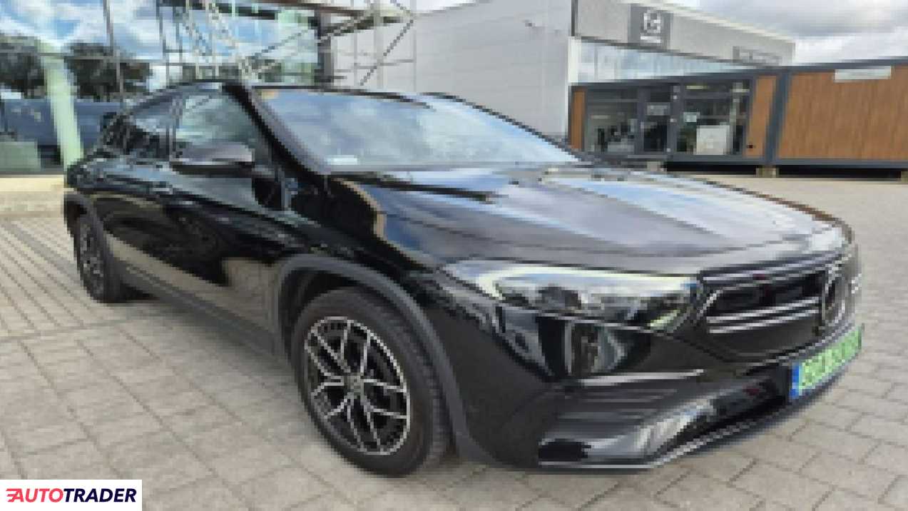 Mercedes Pozostałe 2021 292 KM