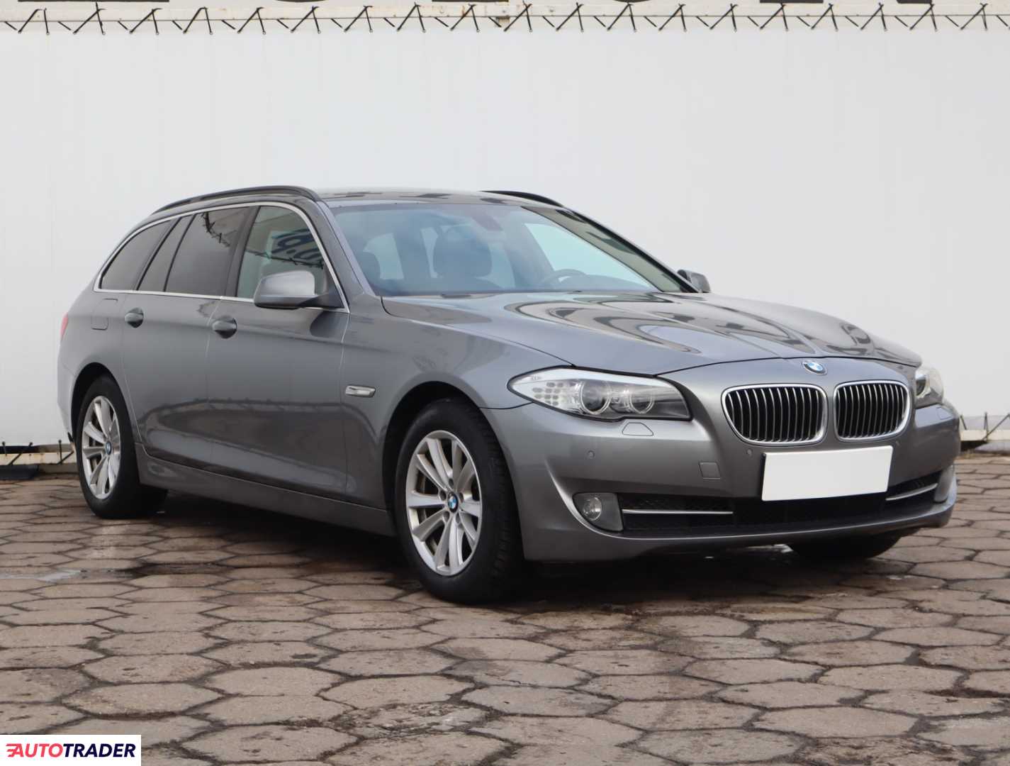 BMW 520 2010 2.0 160 KM