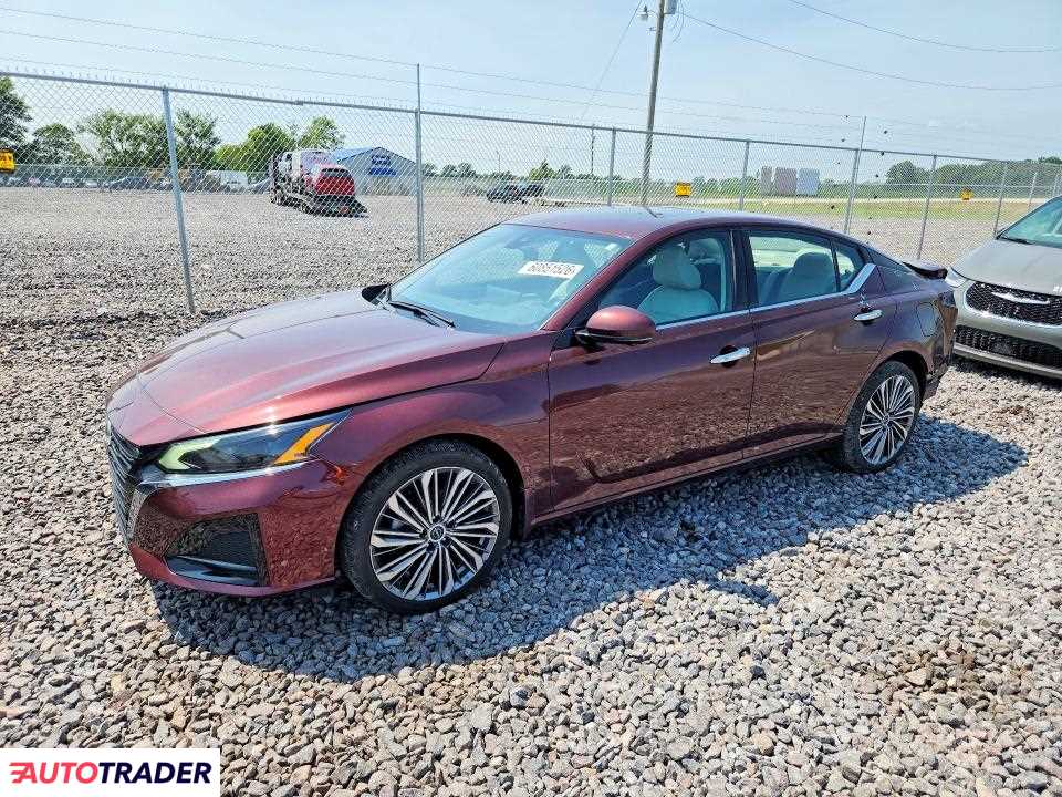 Nissan Altima 2024 2