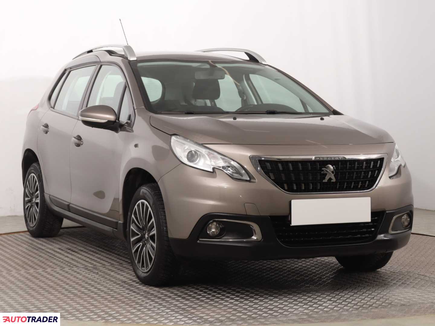 Peugeot 2008 2016 1.2 108 KM